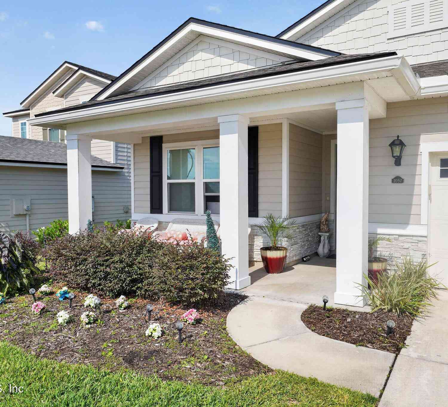 Condo For Sale - 2057 Amberly Drive<br/> Middleburg, FL 32068