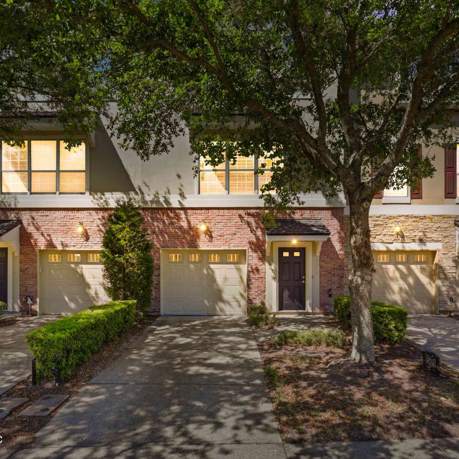 Townhouse For Sale - 4454 Capital Dome Drive<br/> Jacksonville, FL 32246