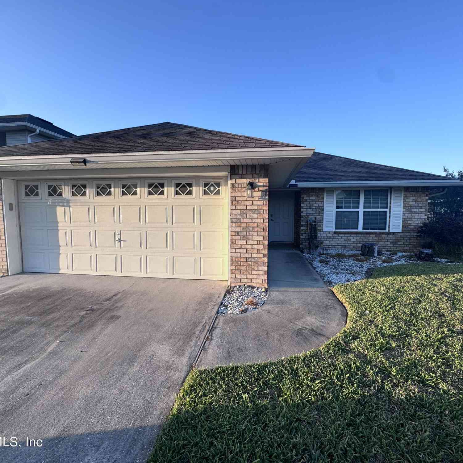 Homes For Rent - 7565 Westland Oaks Drive<br/> Jacksonville, FL 32244