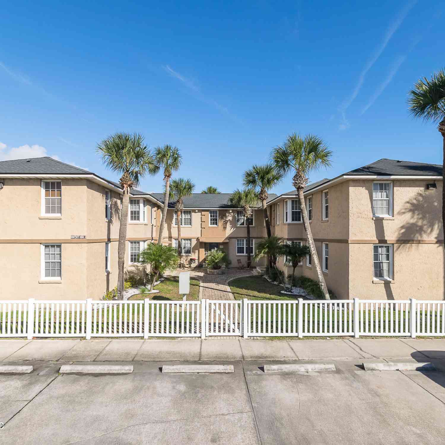 Condo For Sale - 319 1st Avenue #2-E<br/> Duval County, Jacksonville Beach, FL 32250
