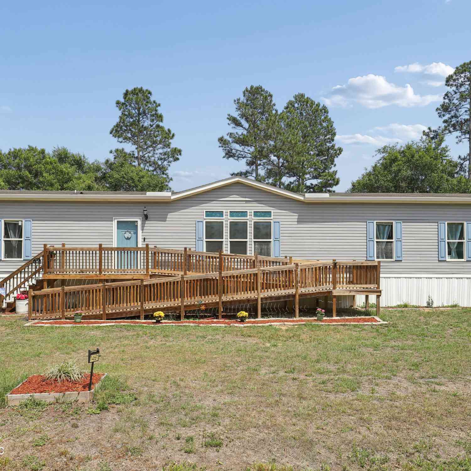 Mobile Home For Sale - 14681 Normandy Boulevard<br/> Duval County, Jacksonville, FL 32234