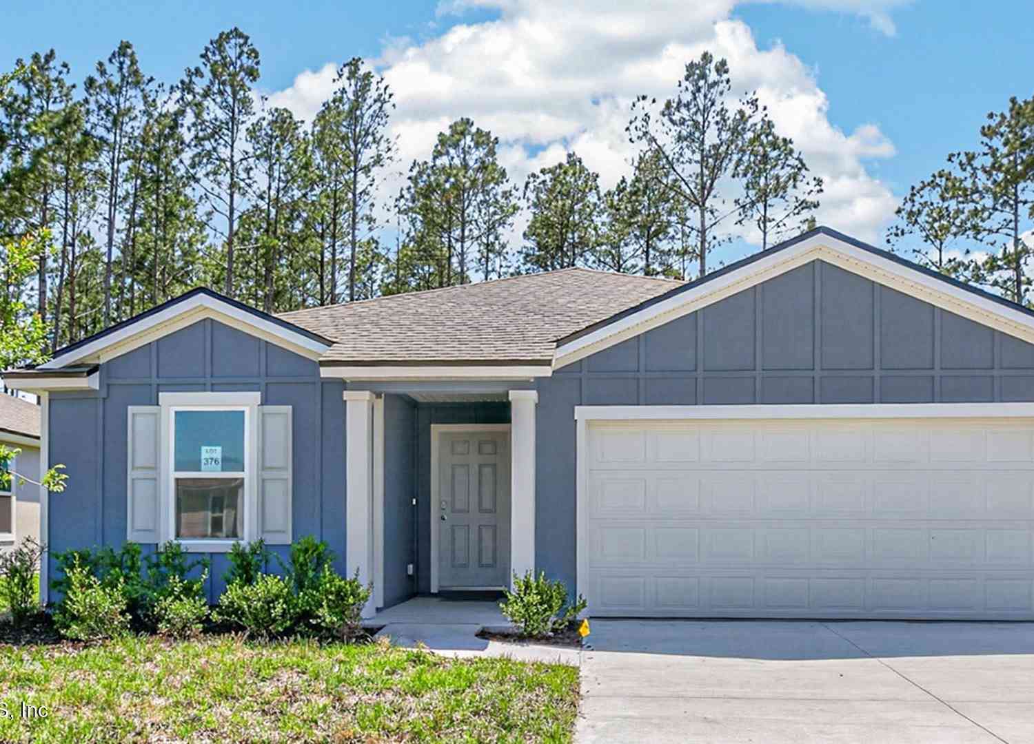 Homes For Sale - 5430 Summer Bud Court<br/> Jacksonville, FL 32219