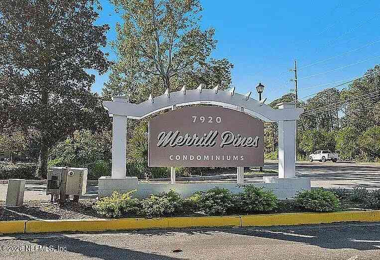 Condo For Sale - 7920 Merrill Road #1302<br/> Duval County, Jacksonville, FL 32277
