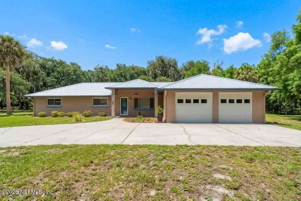Homes For Sale - 101 Riverview Drive<br/> Putnam County, East Palatka, FL 32131