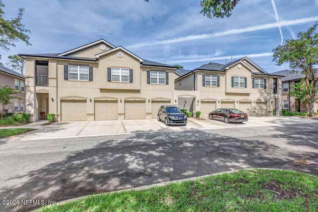 Condo For Sale - 12301 Kernan Forest Boulevard #205<br/> Duval County, Jacksonville, FL 32225