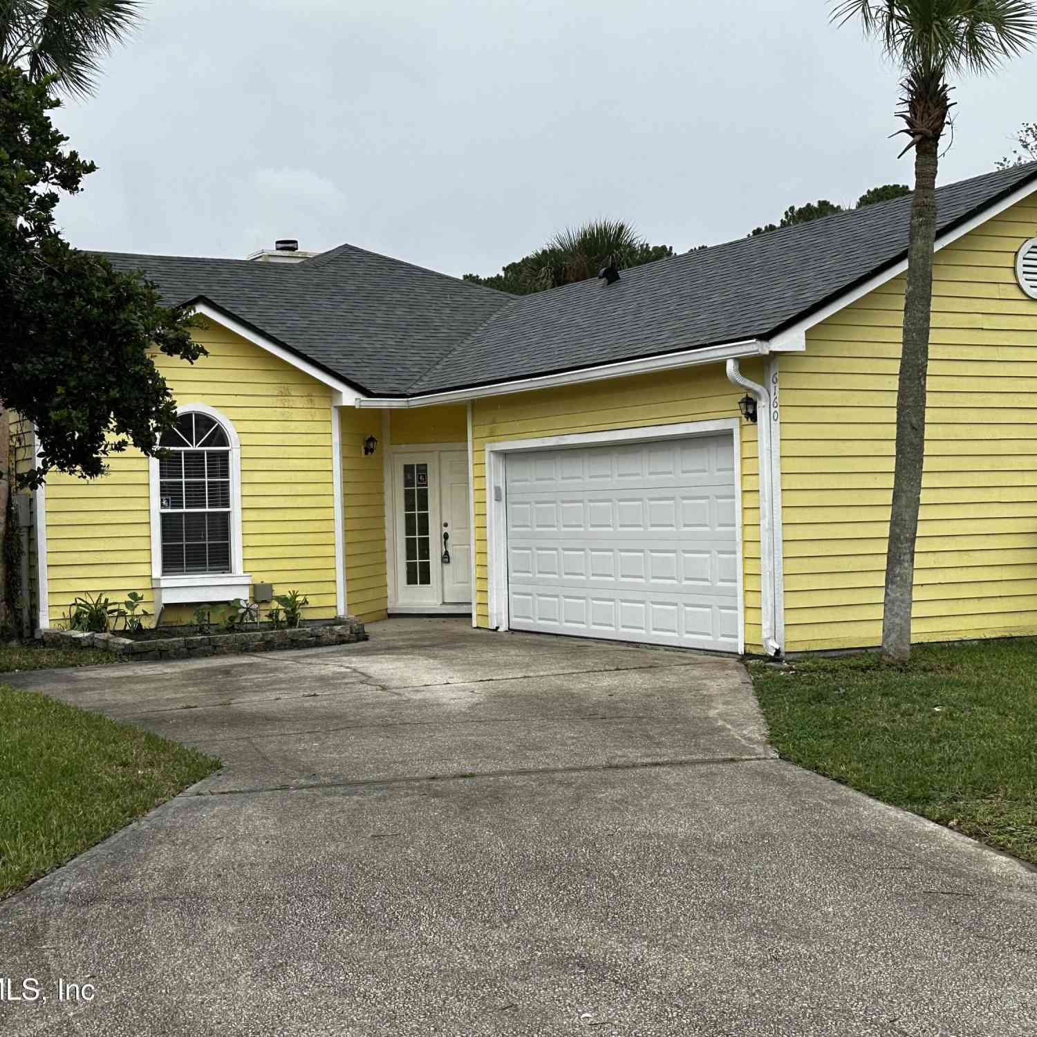 Homes For Rent - 6160 Chambore Court<br/> Jacksonville, FL 32256