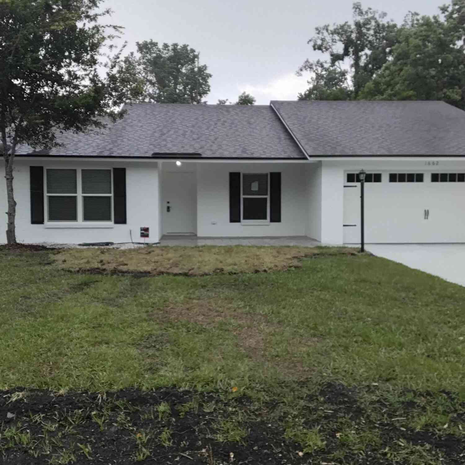 Homes For Sale - 1662 Sandy Hollow Loop<br/> Middleburg, FL 32068