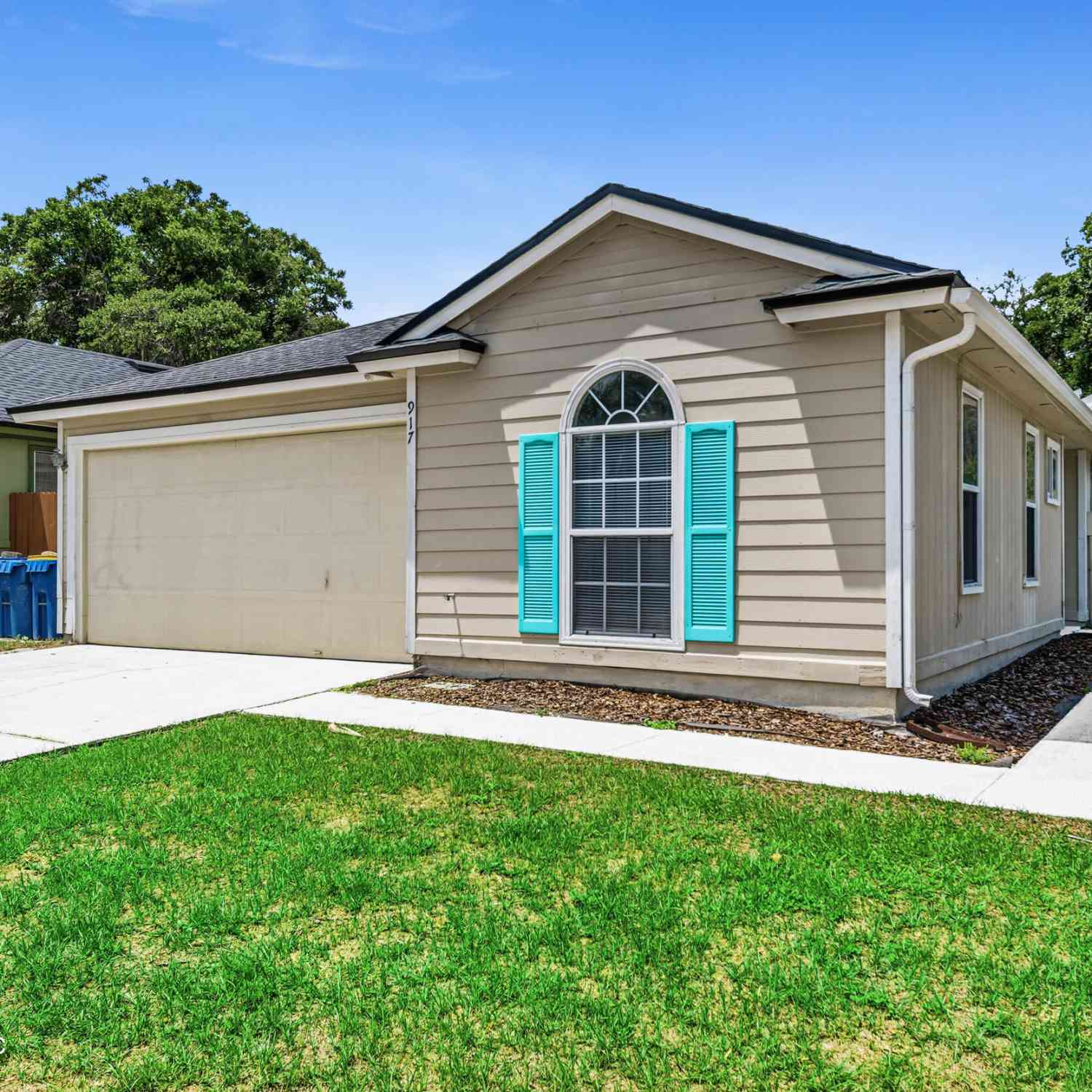 Homes For Sale - 917 Majestic Cypress Drive<br/> Jacksonville, FL 32233