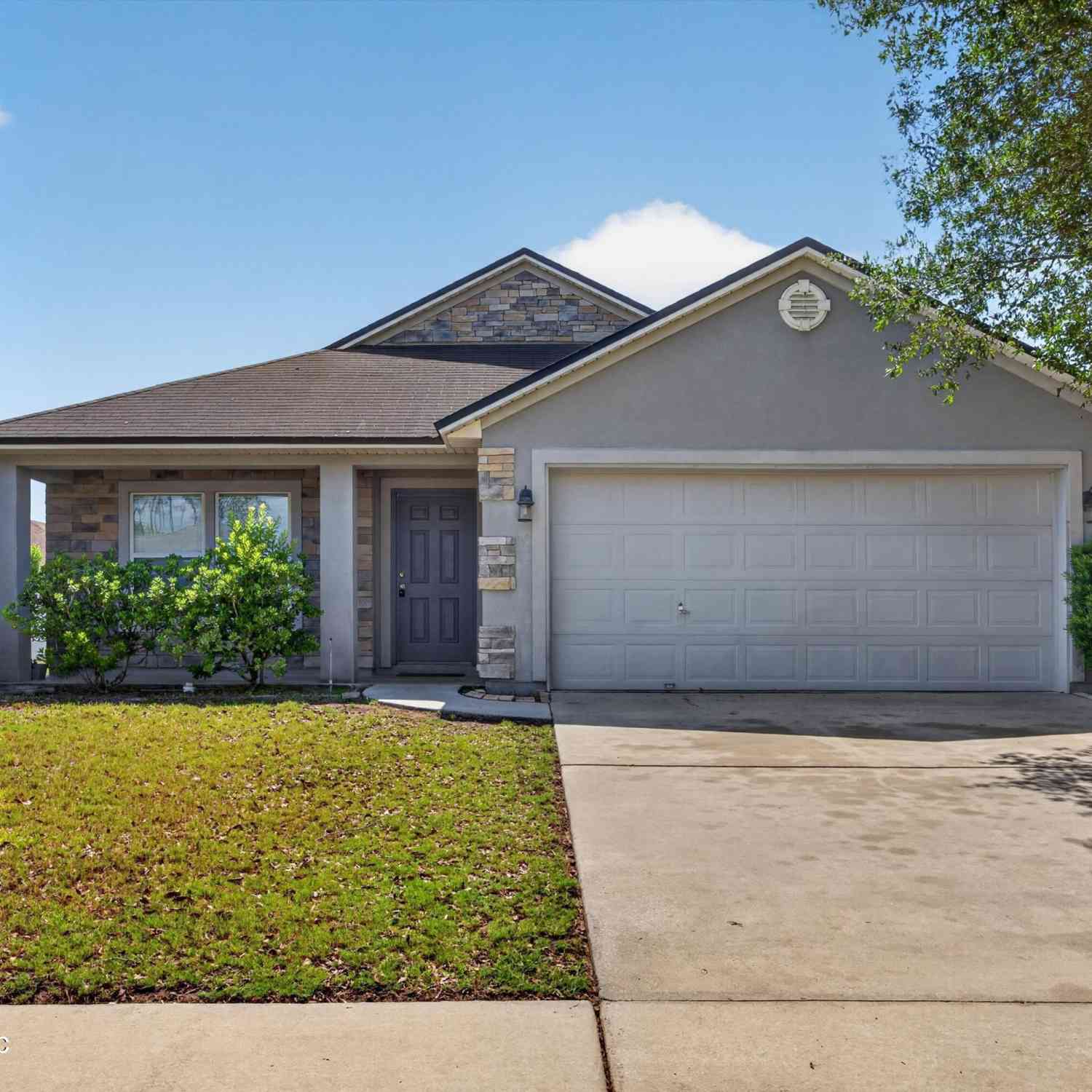 Homes For Rent - 1793 Foggy Day Drive<br/> Middleburg, FL 32068
