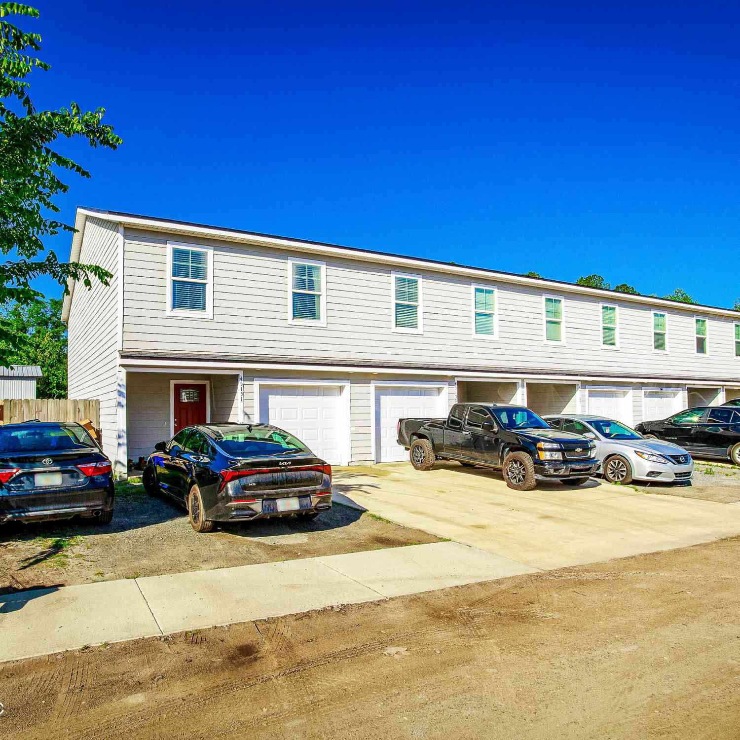 Townhouse For Sale - 45167 Annie Laura Street<br/> Callahan, FL 32011