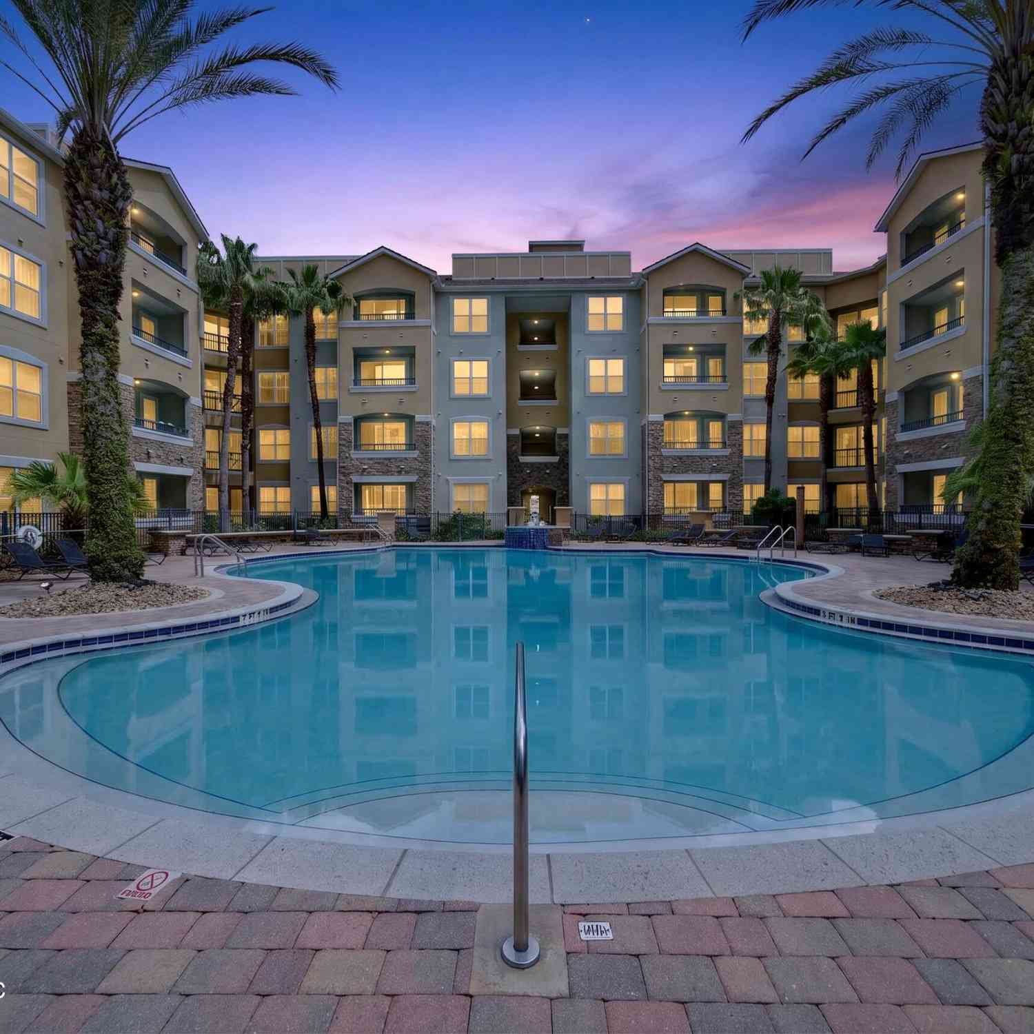 Condo For Sale - 8539 Gate Parkway #9439<br/> Duval County, Jacksonville, FL 32216