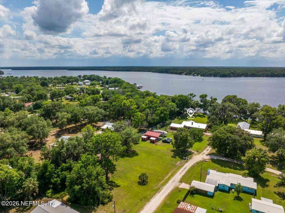 Homes For Sale - 117 St Johns Fishing Lodge Road<br/> Putnam County, Crescent City, FL 32112
