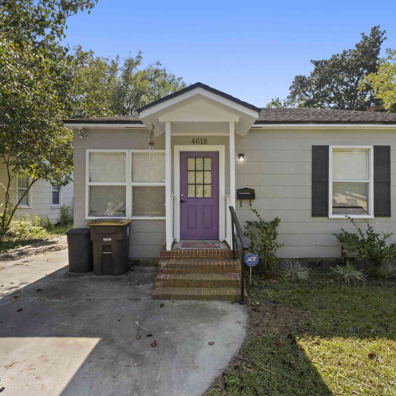 Homes For Sale - 4618 Hercules Avenue<br/> Duval County, Jacksonville, FL 32205