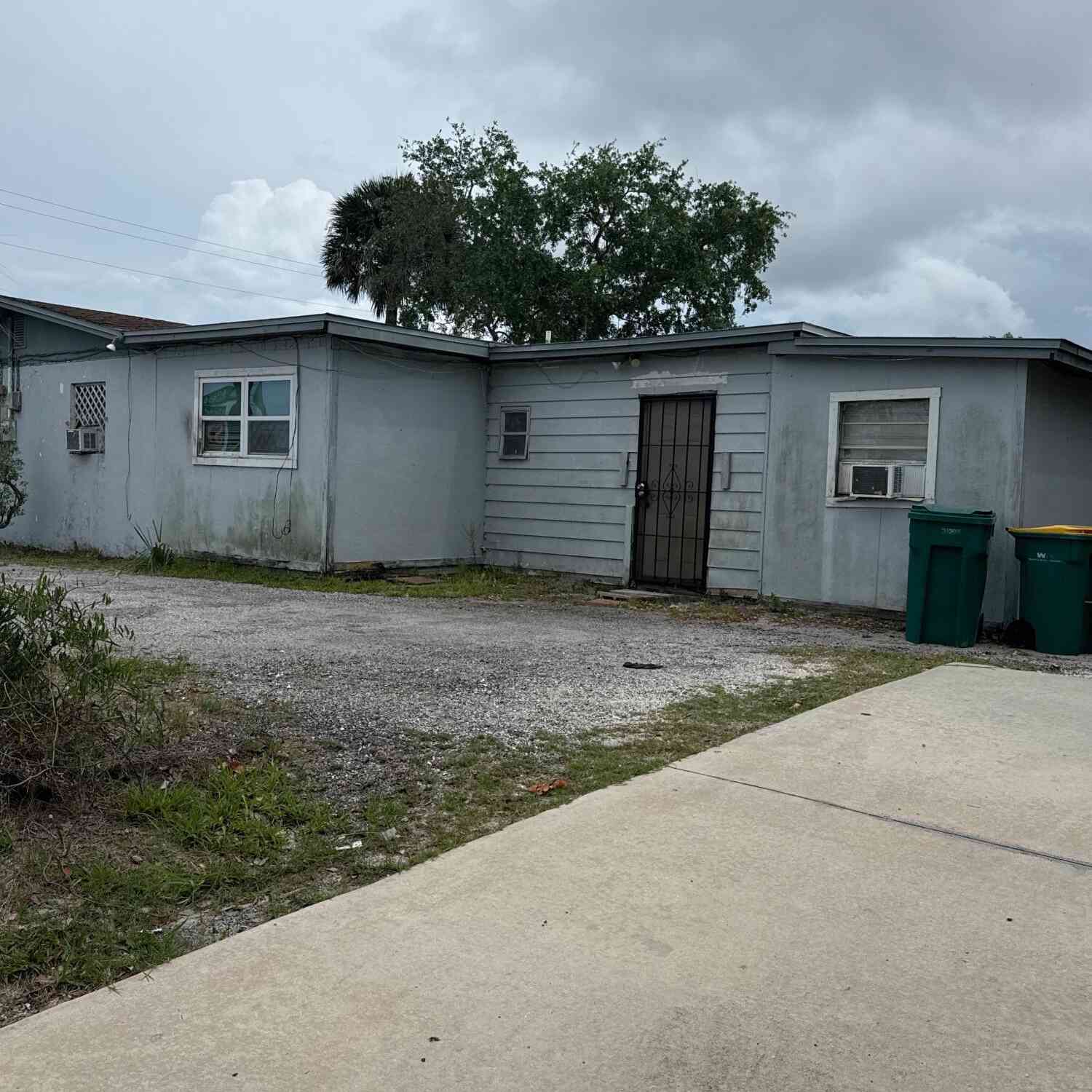 Homes For Sale - 1750 Bunche Street<br/> Melbourne, FL 32935