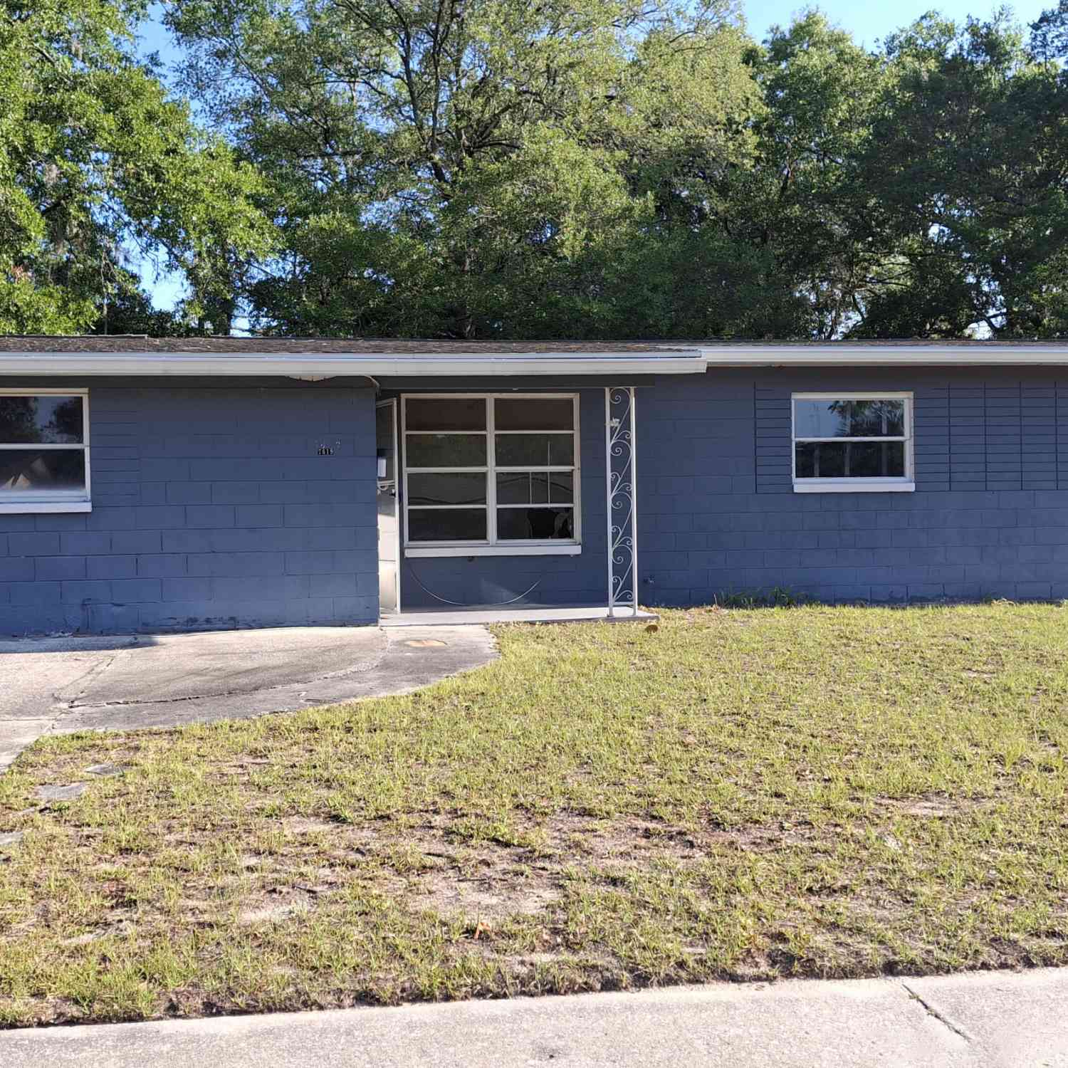 Homes For Sale - 7619 Wycombe Drive<br/> Jacksonville, FL 32277