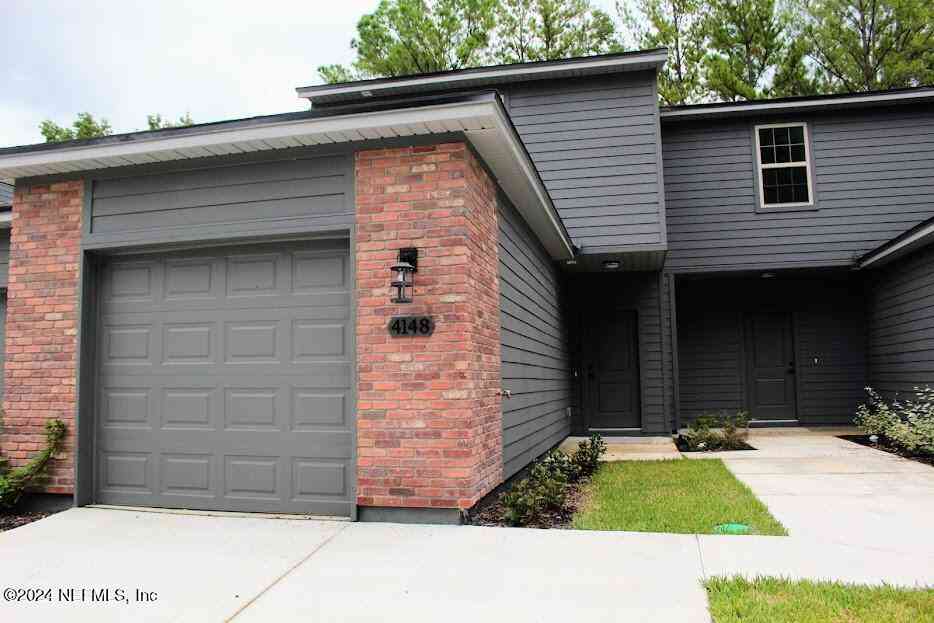 Condo For Sale - 4148 Quiet Creek Loop #132<br/> Middleburg, FL 32068
