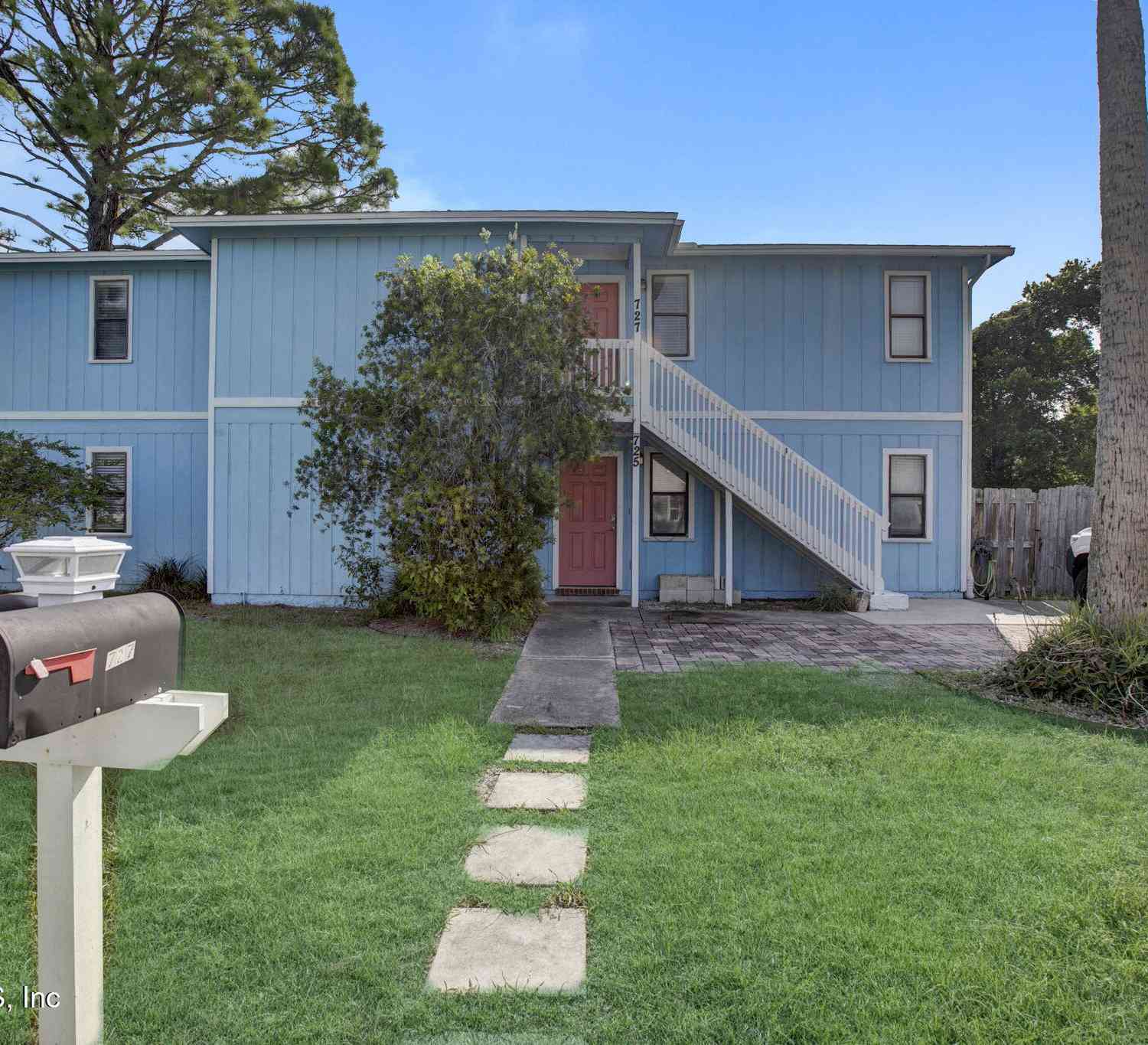 Multifamily For Rent - 725 7th Avenue<br/> Duval County, Jacksonville Beach, FL 32250