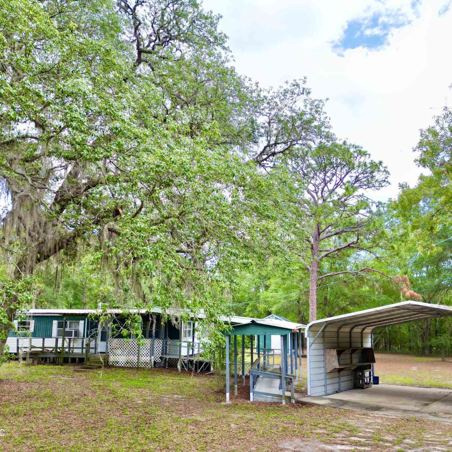 Mobile Home For Sale - 208 Country Living Circle<br/> Melrose, FL 32666