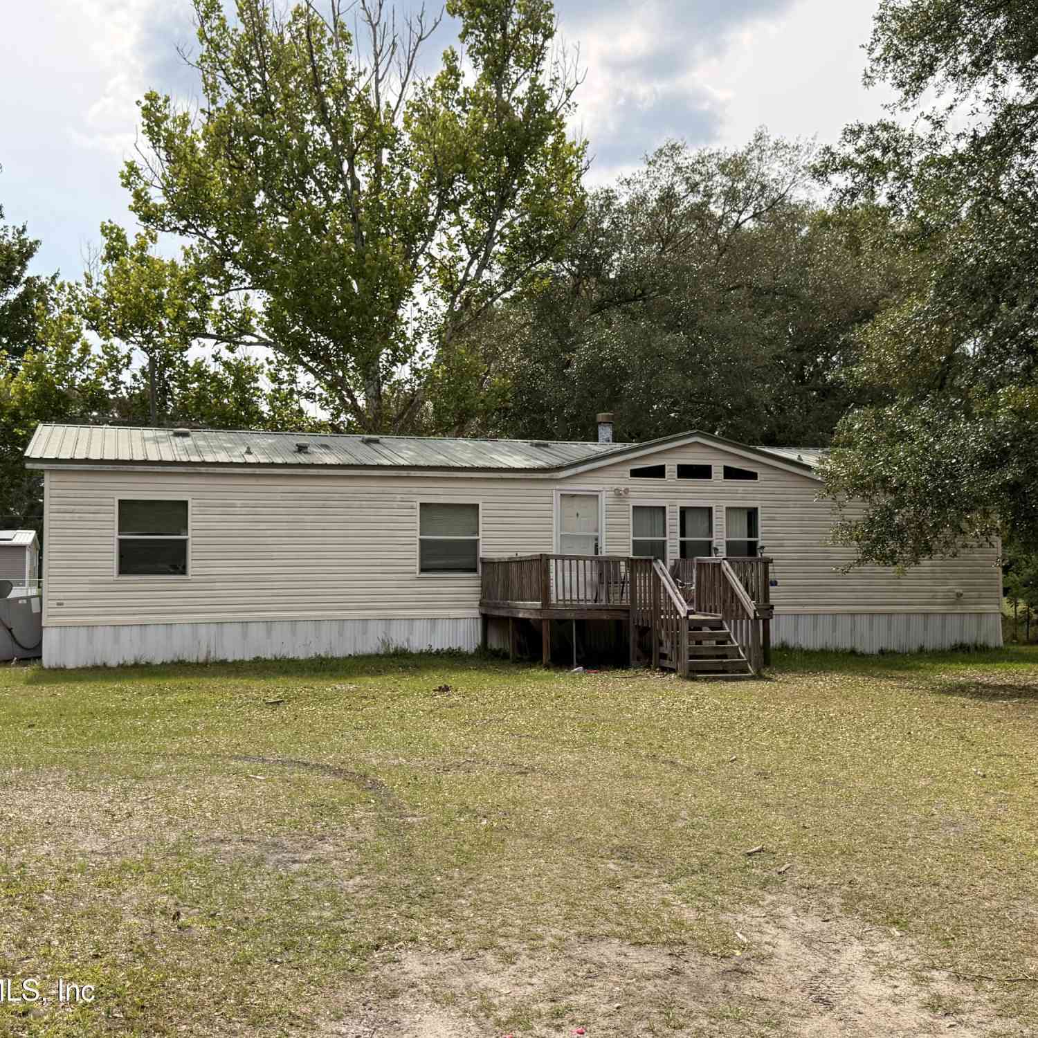Mobile Home For Sale - 14630 Tiki Lane<br/> Jacksonville, FL 32226