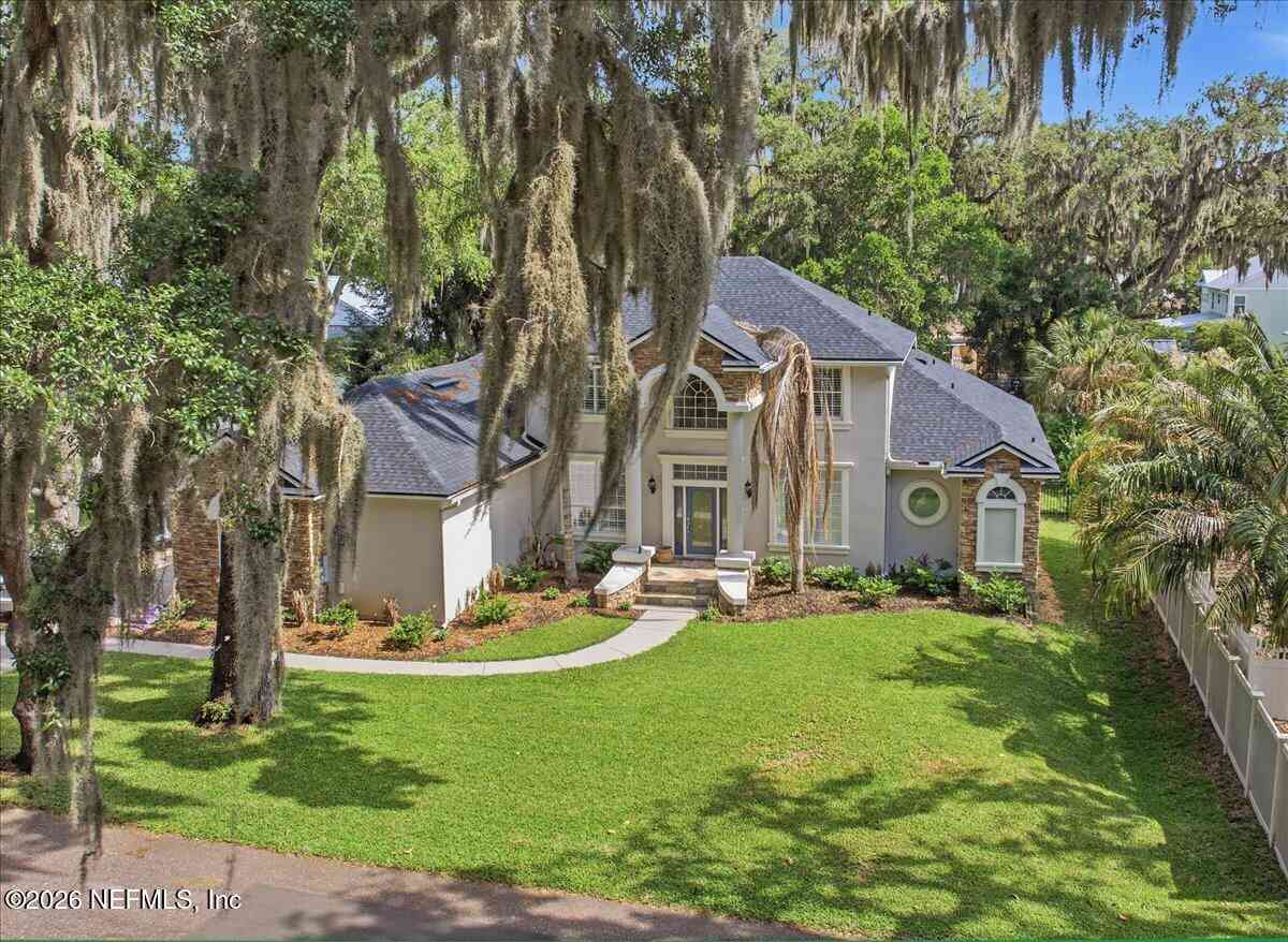 Homes For Sale - 2762 Seagate Avenue<br/> Jacksonville Beach, FL 32250
