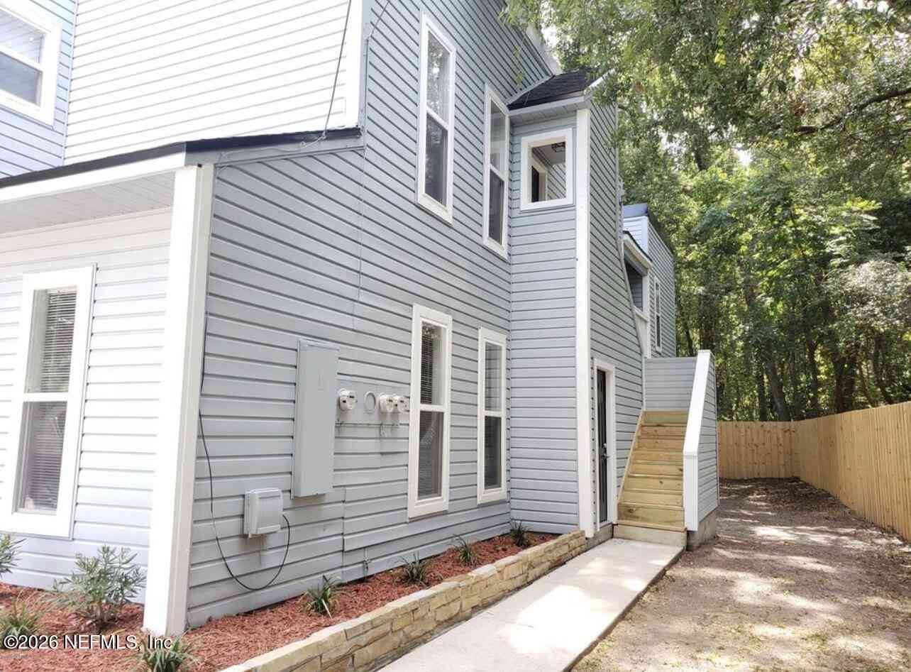 Multifamily For Rent - 926 Cesery Terrace #2<br/> Jacksonville, FL 32211