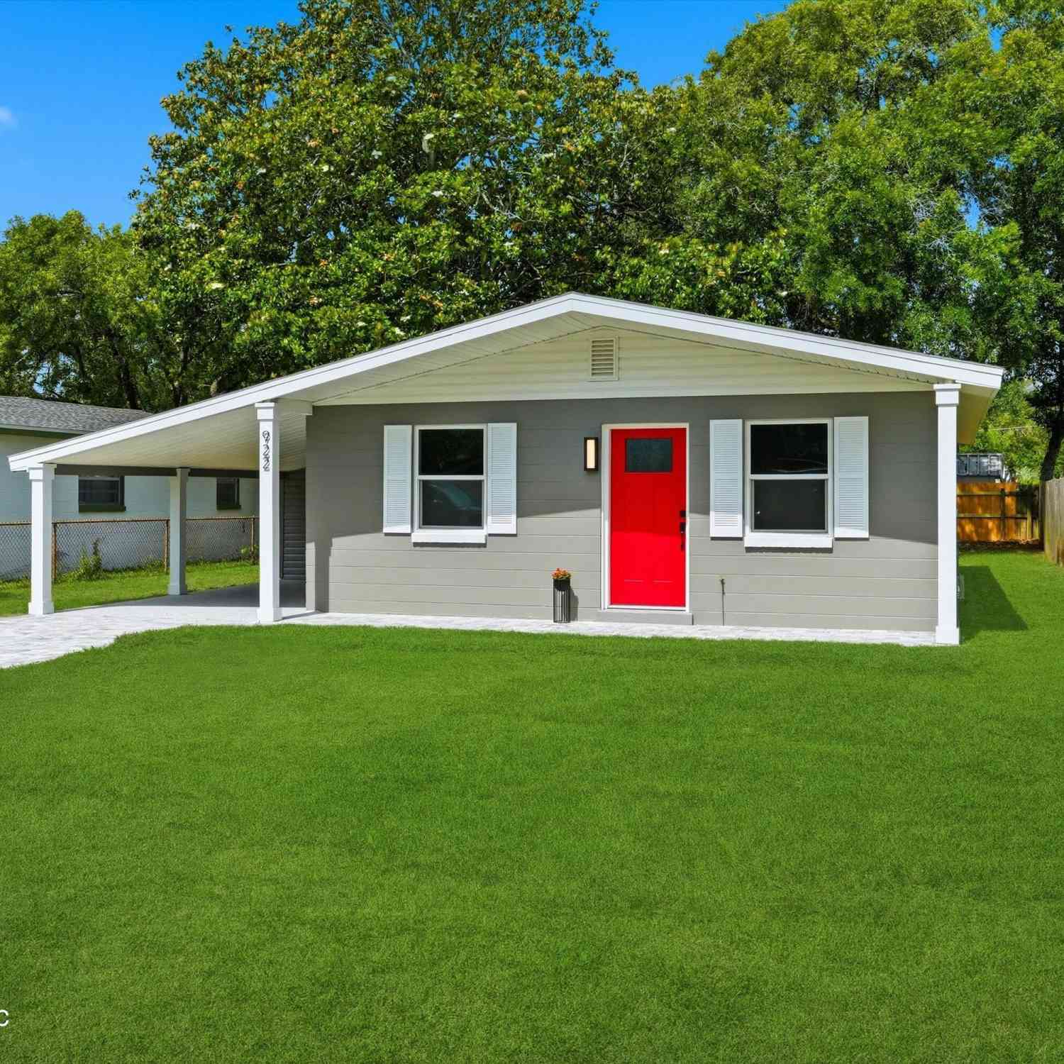 Homes For Sale - 922 12th Street<br/> Jacksonville Beach, FL 32250