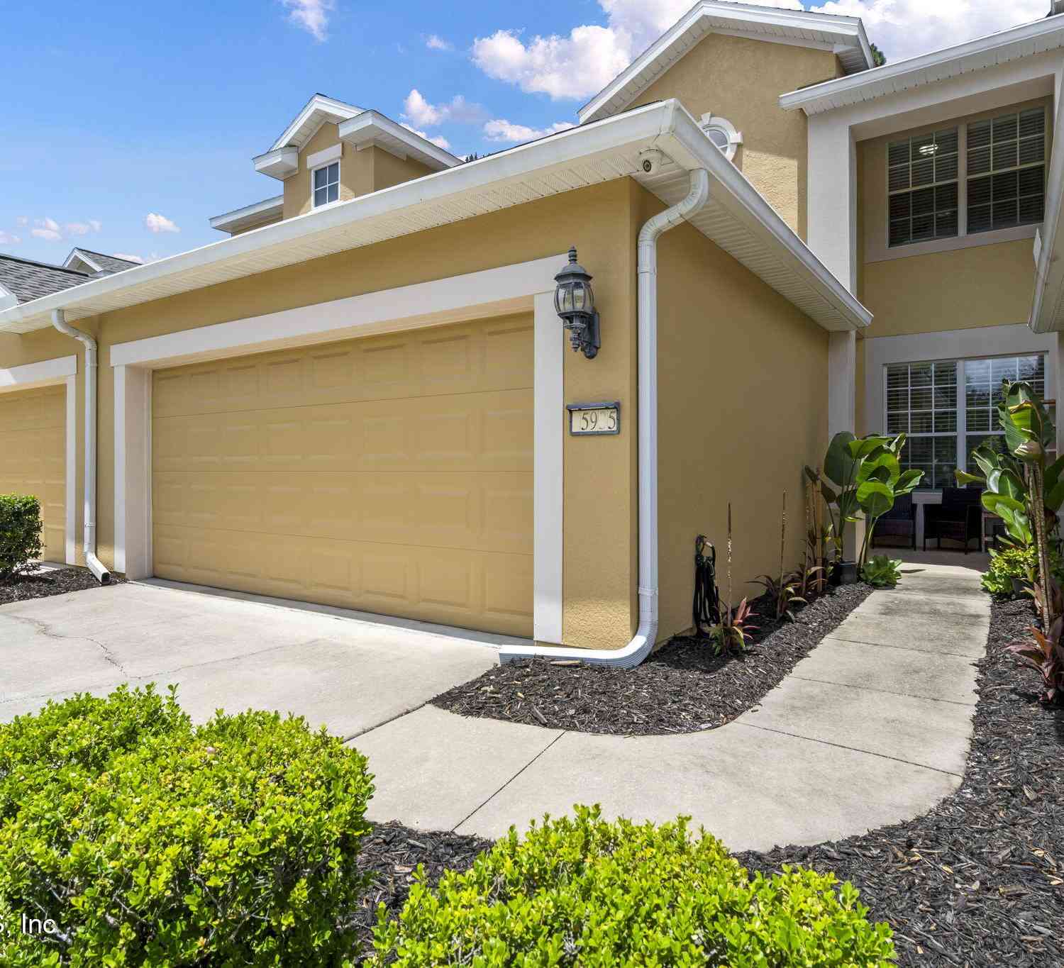 Townhouse For Sale - 5935 Tavernier Street<br/> Jacksonville, FL 32258