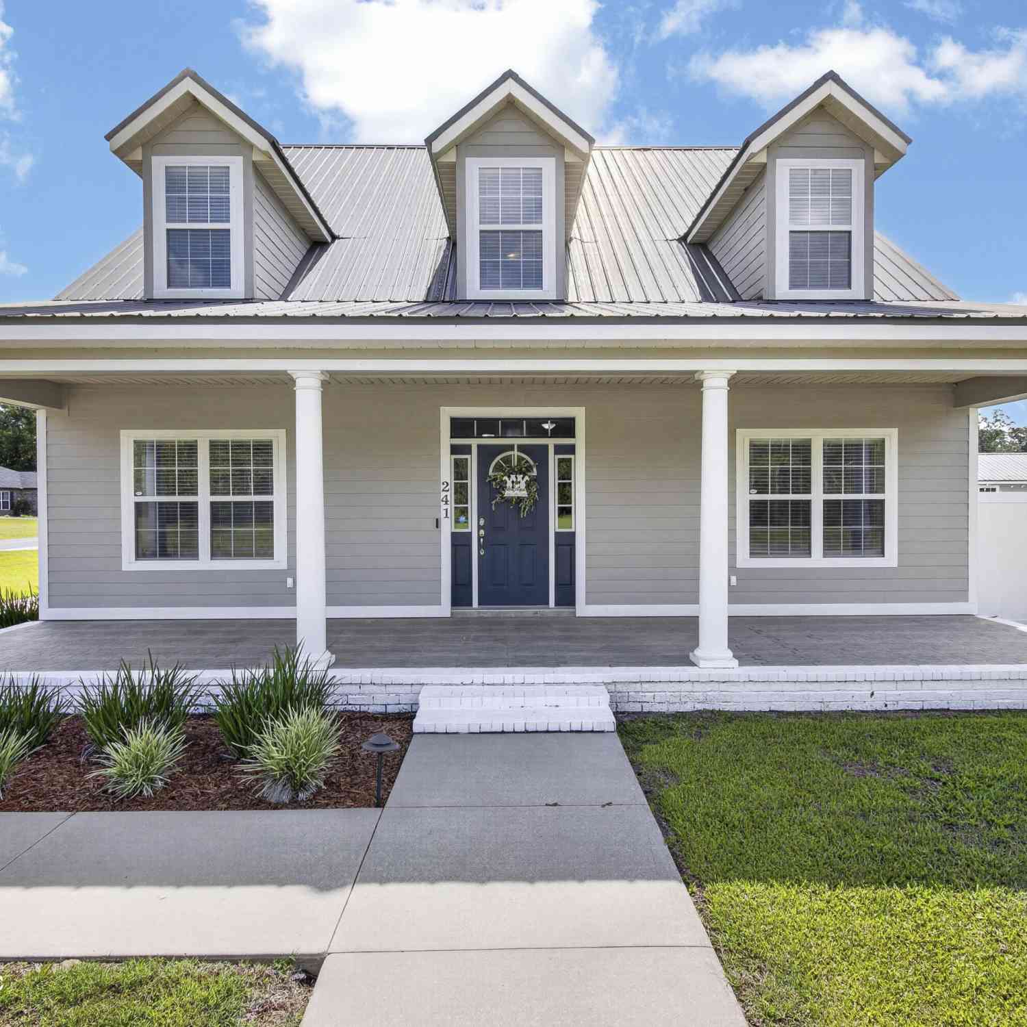 Homes For Sale - 241 SW Gardner Terrace<br/> Columbia County, Lake City, FL 32024
