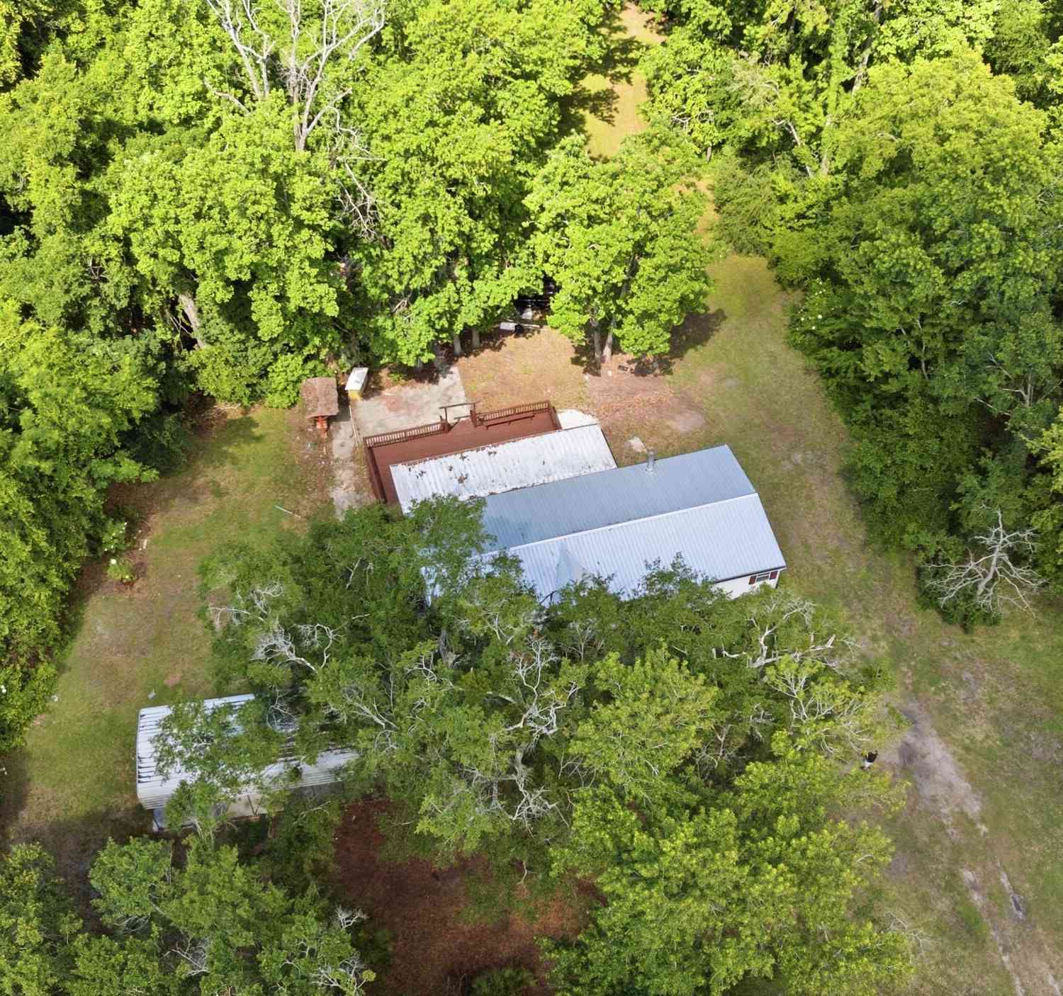 Mobile Home For Sale - 138 Thomas Avenue<br/> Duval County, Jacksonville, FL 32218