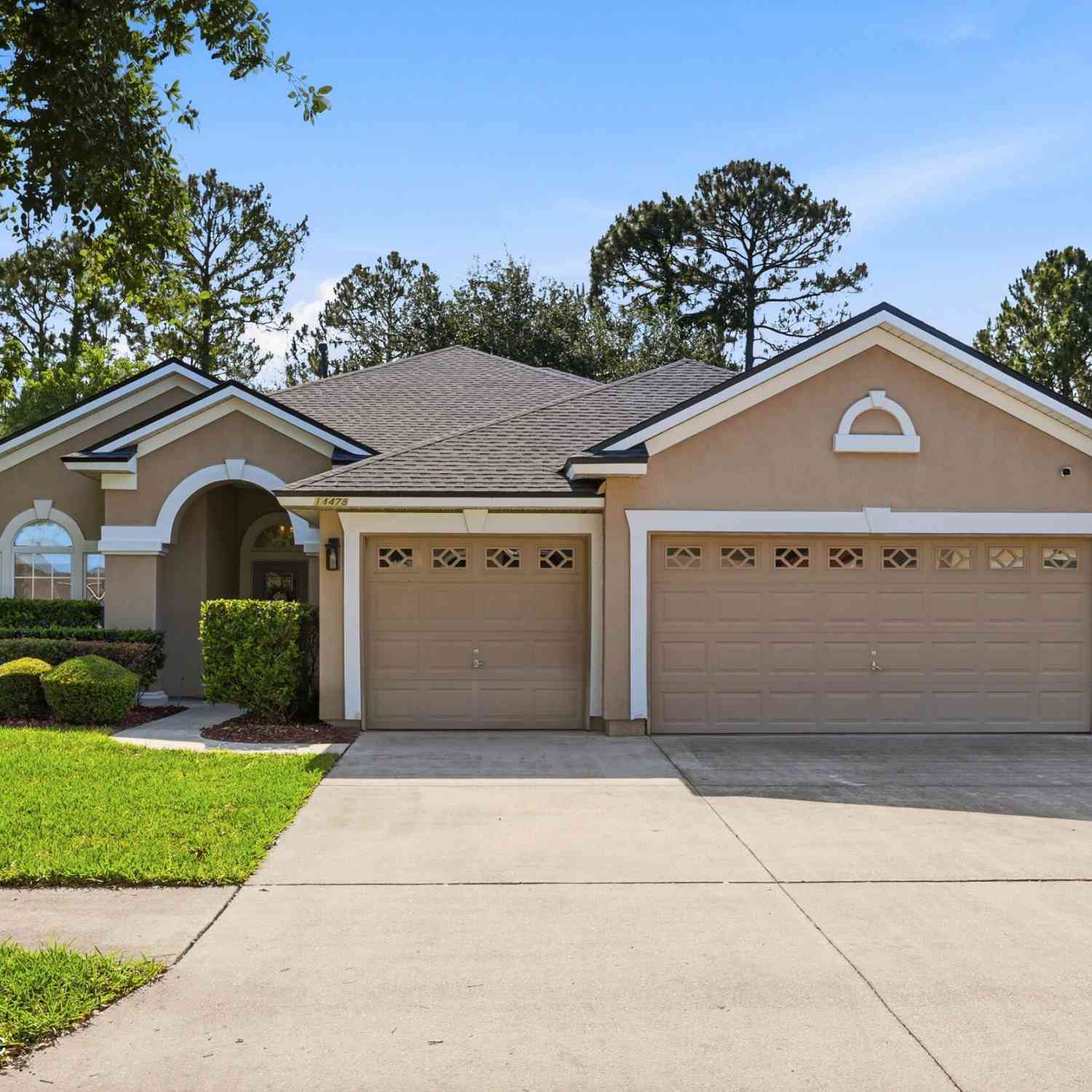 Homes For Sale - 14478 Millhopper Road<br/> Jacksonville, FL 32258