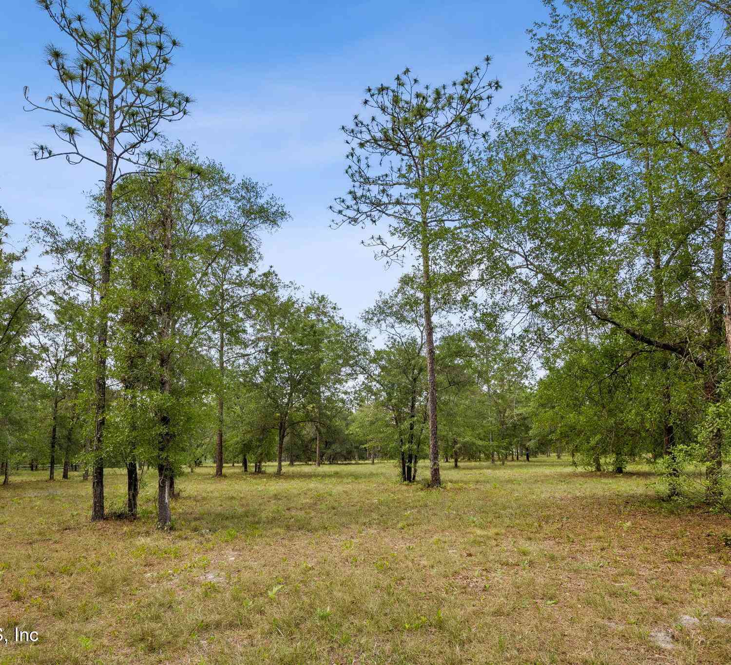 Vacant Land For Sale - 6015 Plantation Court<br/> Keystone Heights, FL 32656