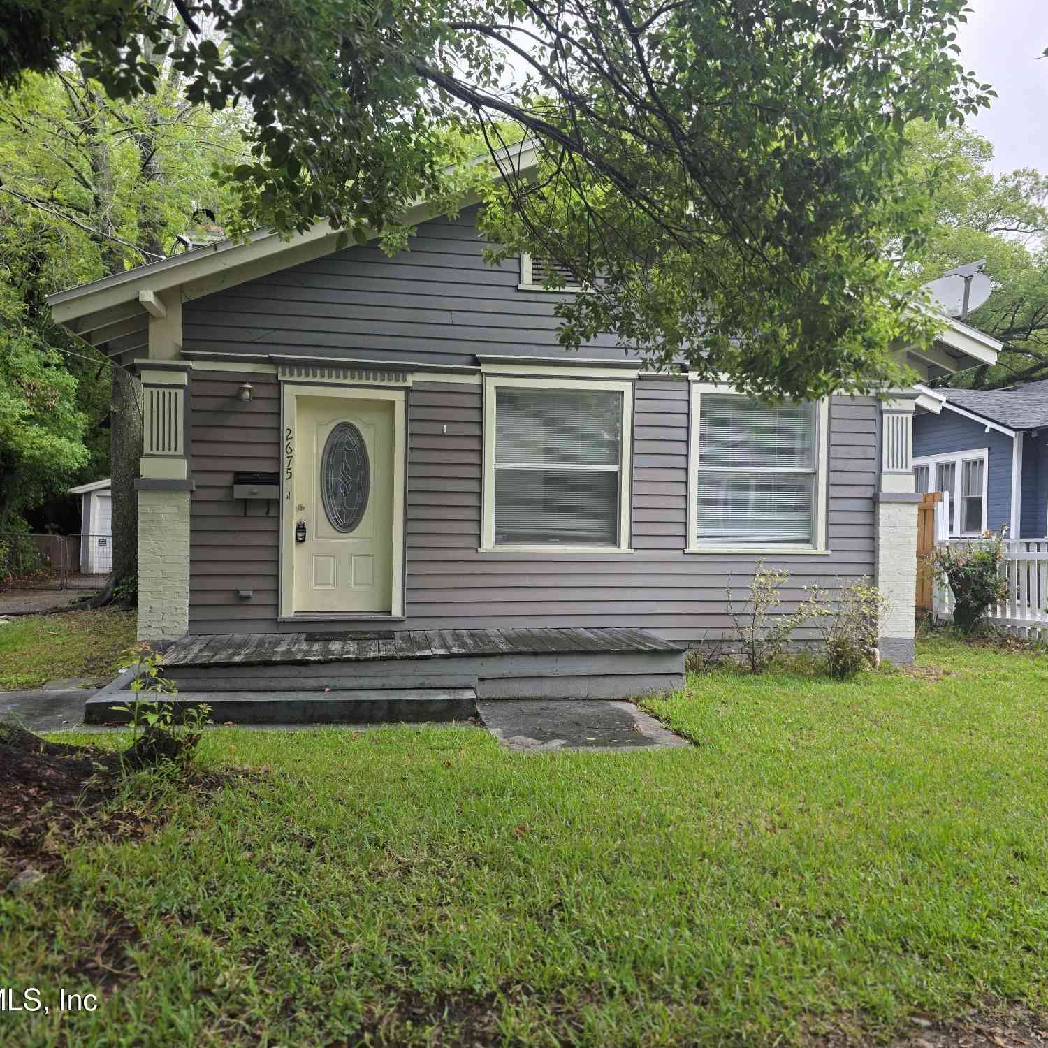 Homes For Sale - 2675 Ernest Street<br/> Jacksonville, FL 32204