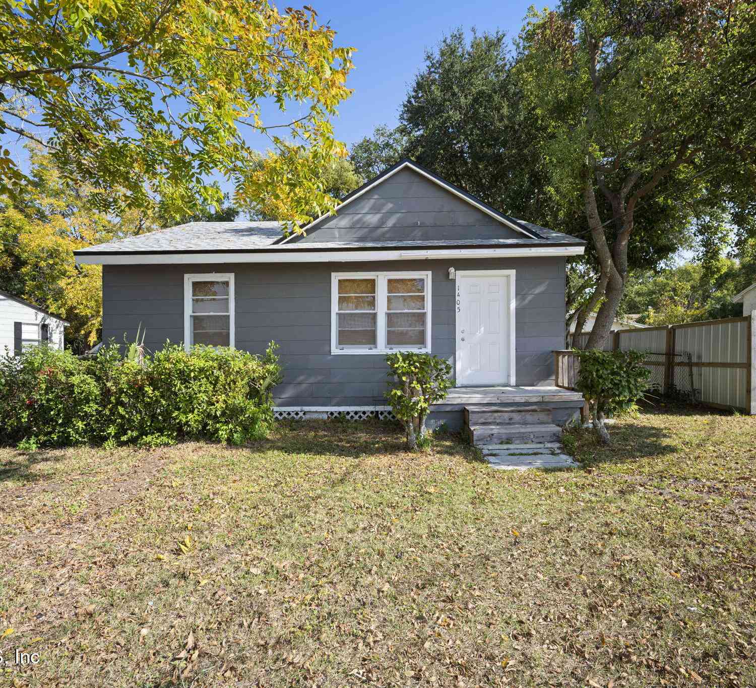 Homes For Sale - 1405 Melson Avenue<br/> Jacksonville, FL 32254