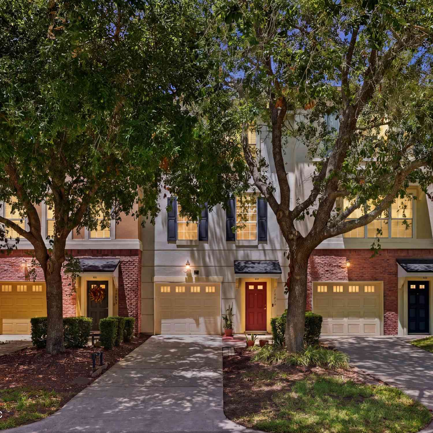 Townhouse For Sale - 12459 Bethesda Court<br/> Jacksonville, FL 32246