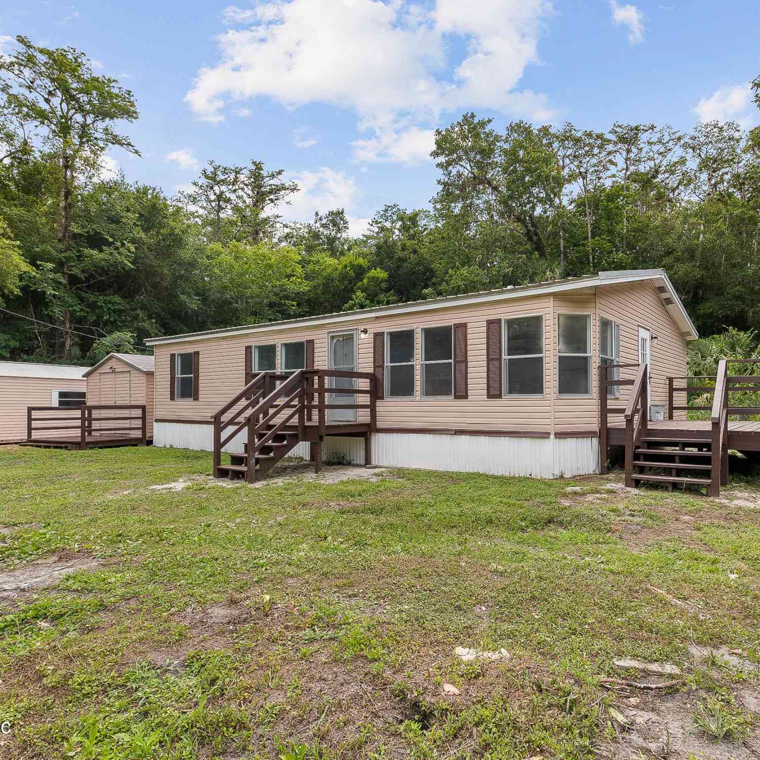 Mobile Home For Sale - 1528 Coconut Boulevard<br/> Flagler County, Bunnell, FL 32110