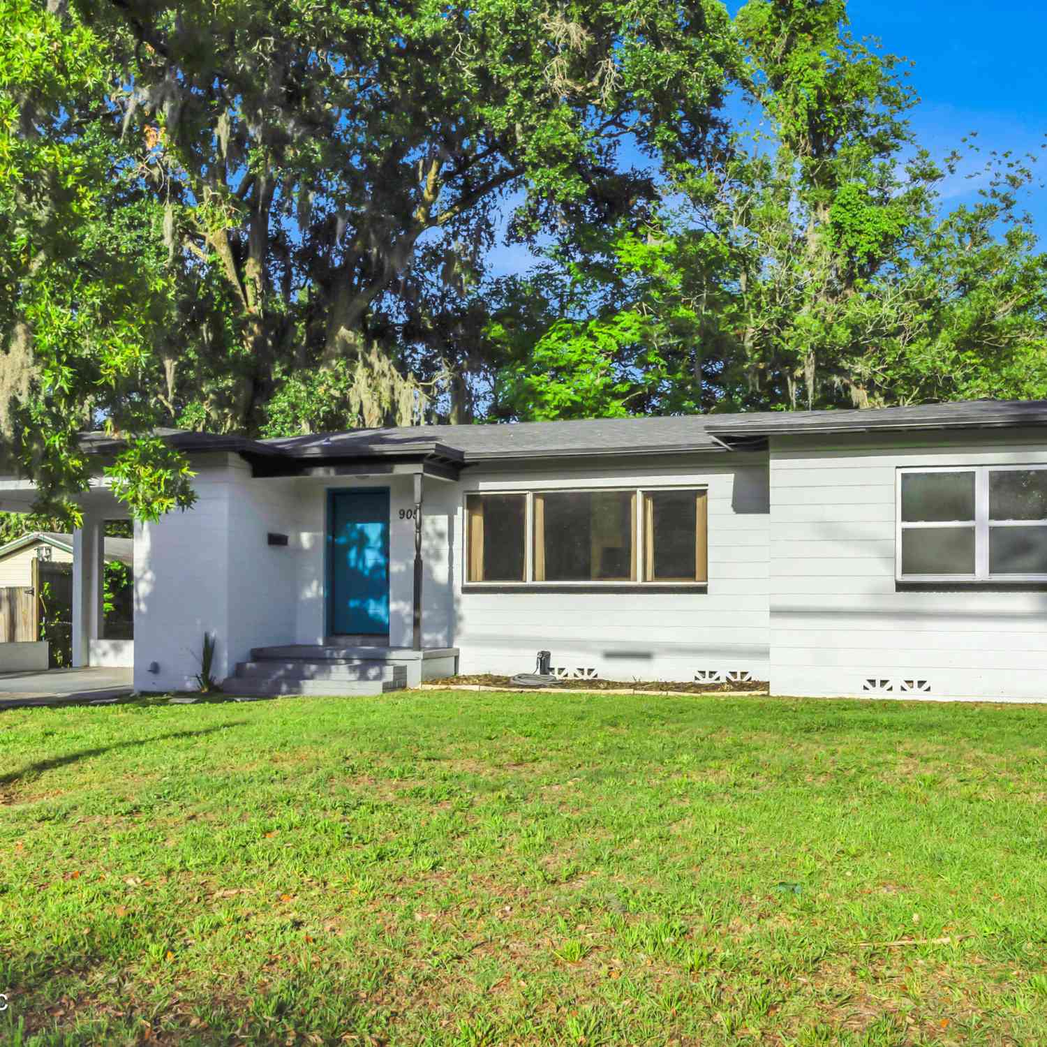 Homes For Sale - 905 Moravon Avenue<br/> Jacksonville, FL 32211