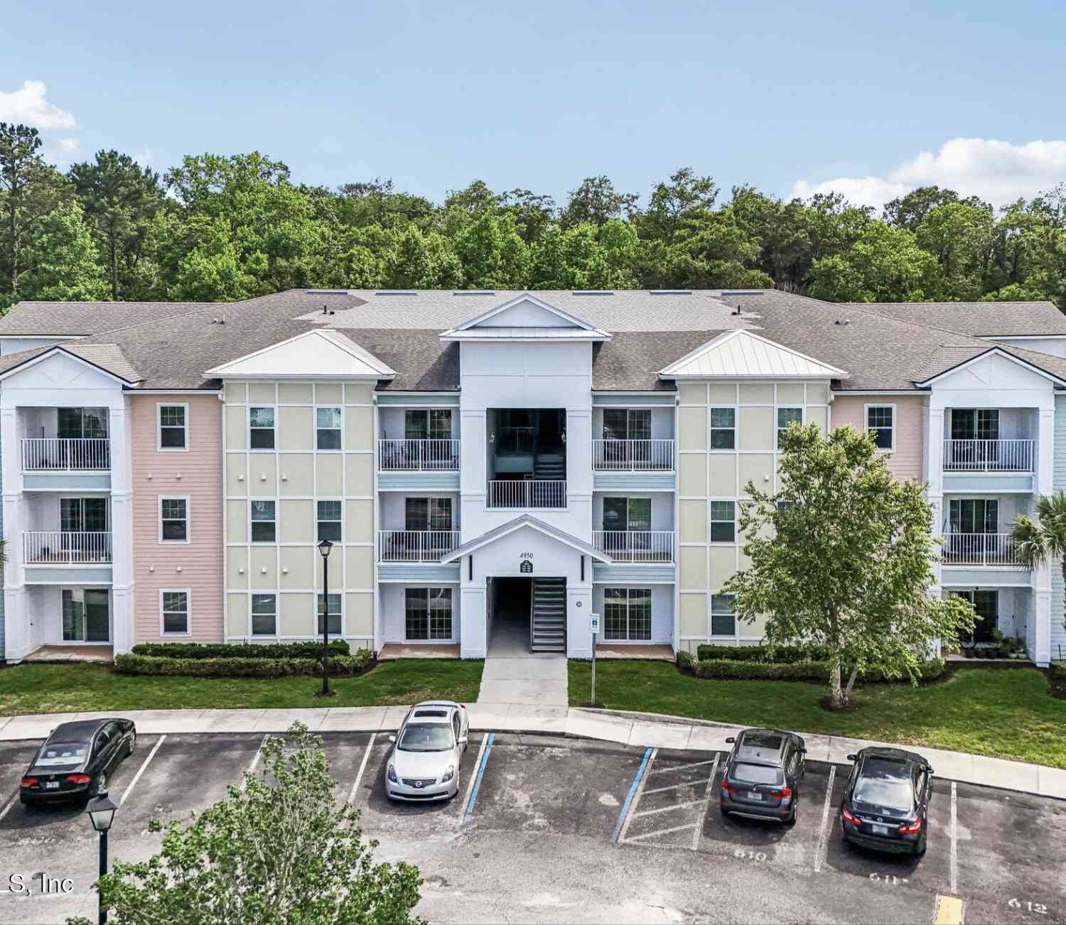 Condo For Sale - 4950 Key Lime Drive #301<br/> Duval County, Jacksonville, FL 32256