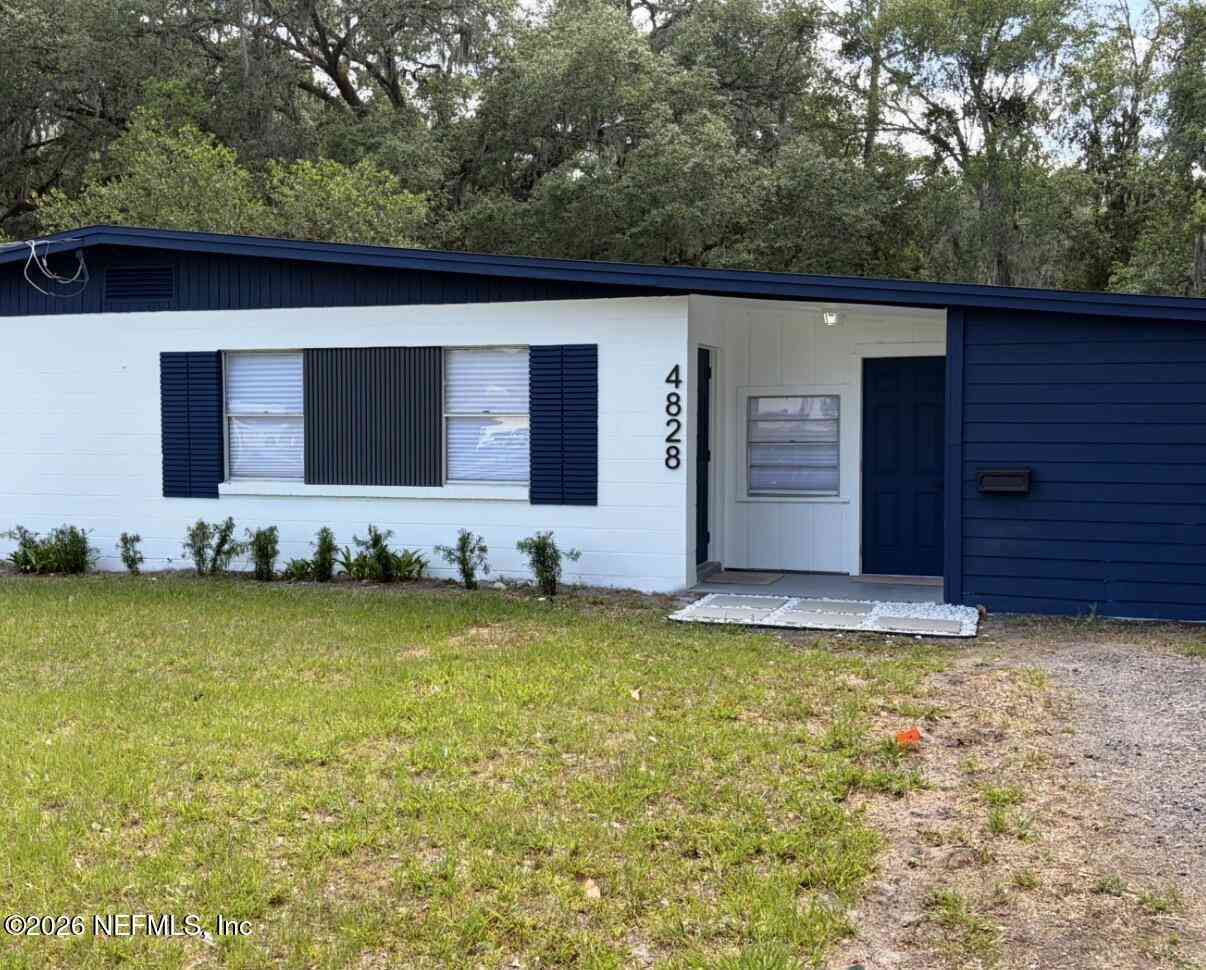 Homes For Sale - 4828 Lambing Rd Road<br/> Jacksonville, FL 32210