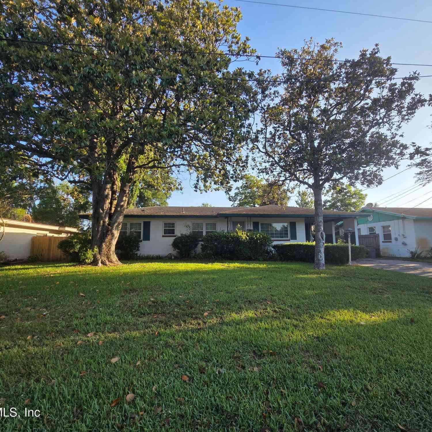 Homes For Sale - 6317 Graves Street<br/> Jacksonville, FL 32210