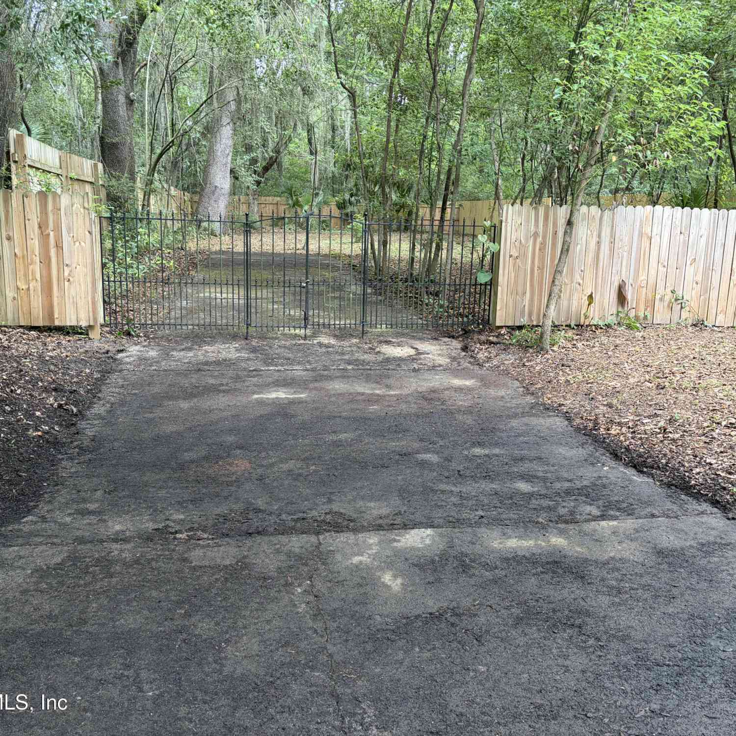 Vacant Land For Sale - 1224 NE 3rd Avenue<br/> Gainesville, FL 32641