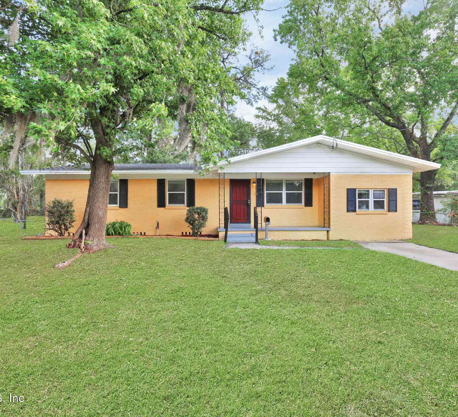 Homes For Sale - 4297 Mcdaniel Drive<br/> Jacksonville, FL 32209