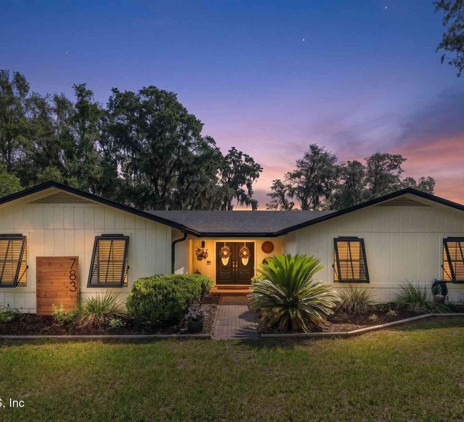 Homes For Sale - 783 Arthur Moore Drive<br/> Clay County, Green Cove Springs, FL 32043