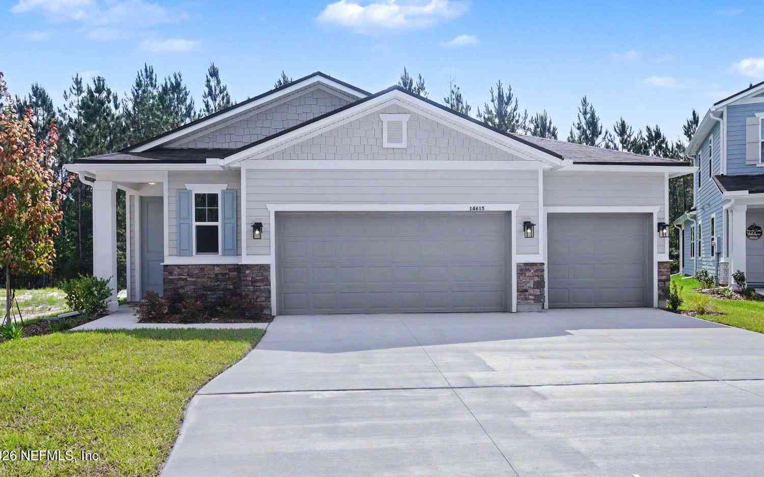 Homes For Sale - 14615 Colesburg Lane<br/> Jacksonville, FL 32219