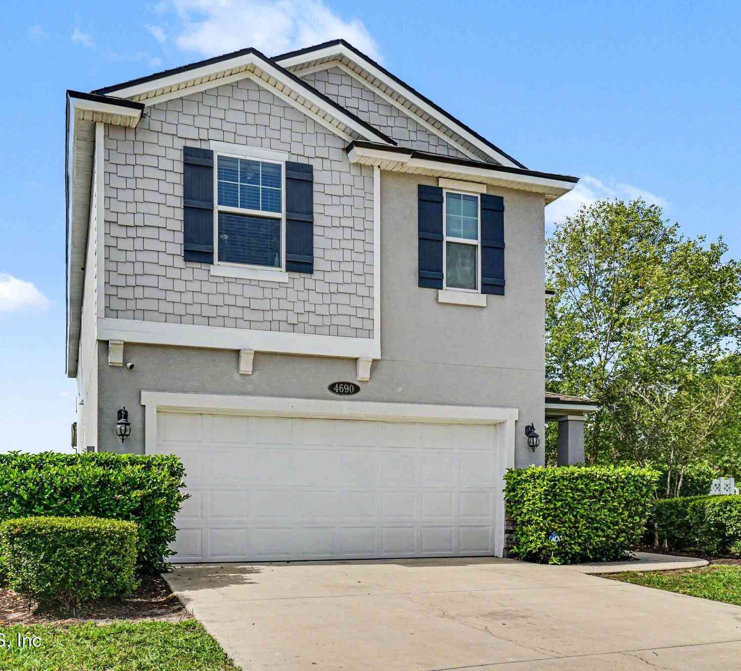 Homes For Sale - 4690 Plantation Oaks Boulevard<br/> Orange Park, FL 32065