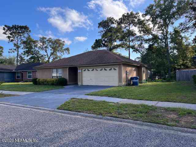 Homes For Sale - 1112 Dorwinion<br/> Jacksonville, FL 32225