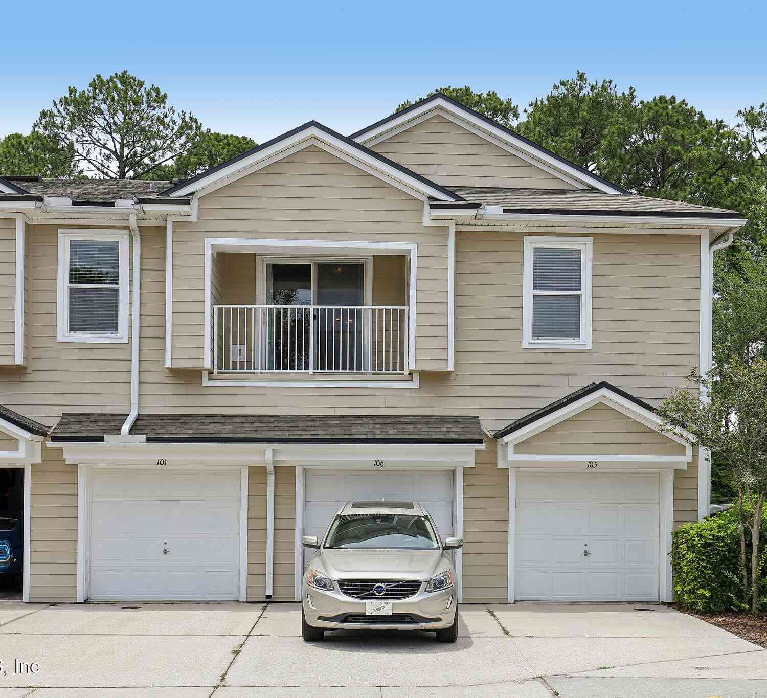 Condo For Sale - 7039 Deer Lodge Circle #105<br/> Duval County, Jacksonville, FL 32256