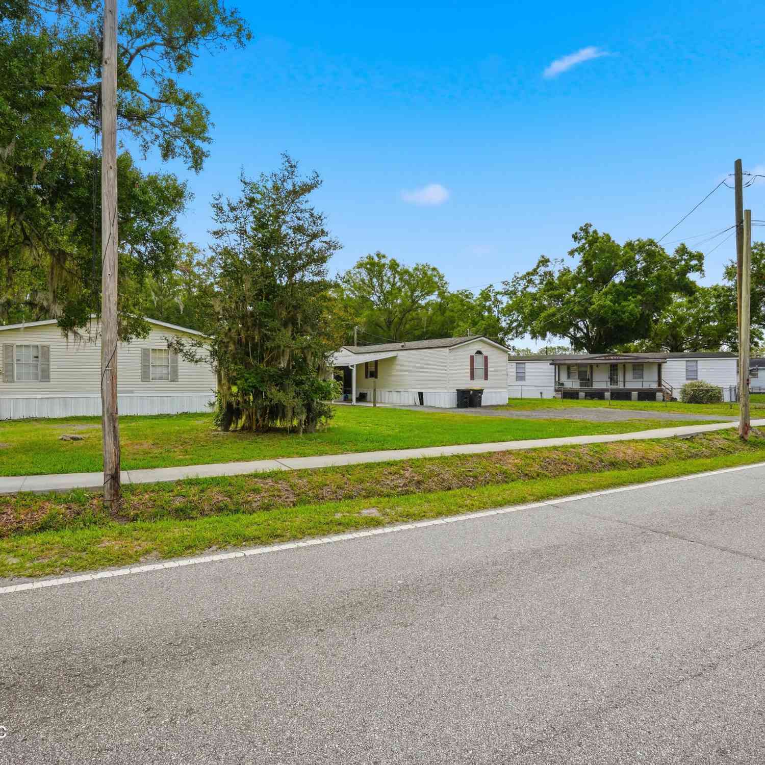 Multifamily For Sale - 11169 Eleanor Avenue<br/> Duval County, Jacksonville, FL 32220