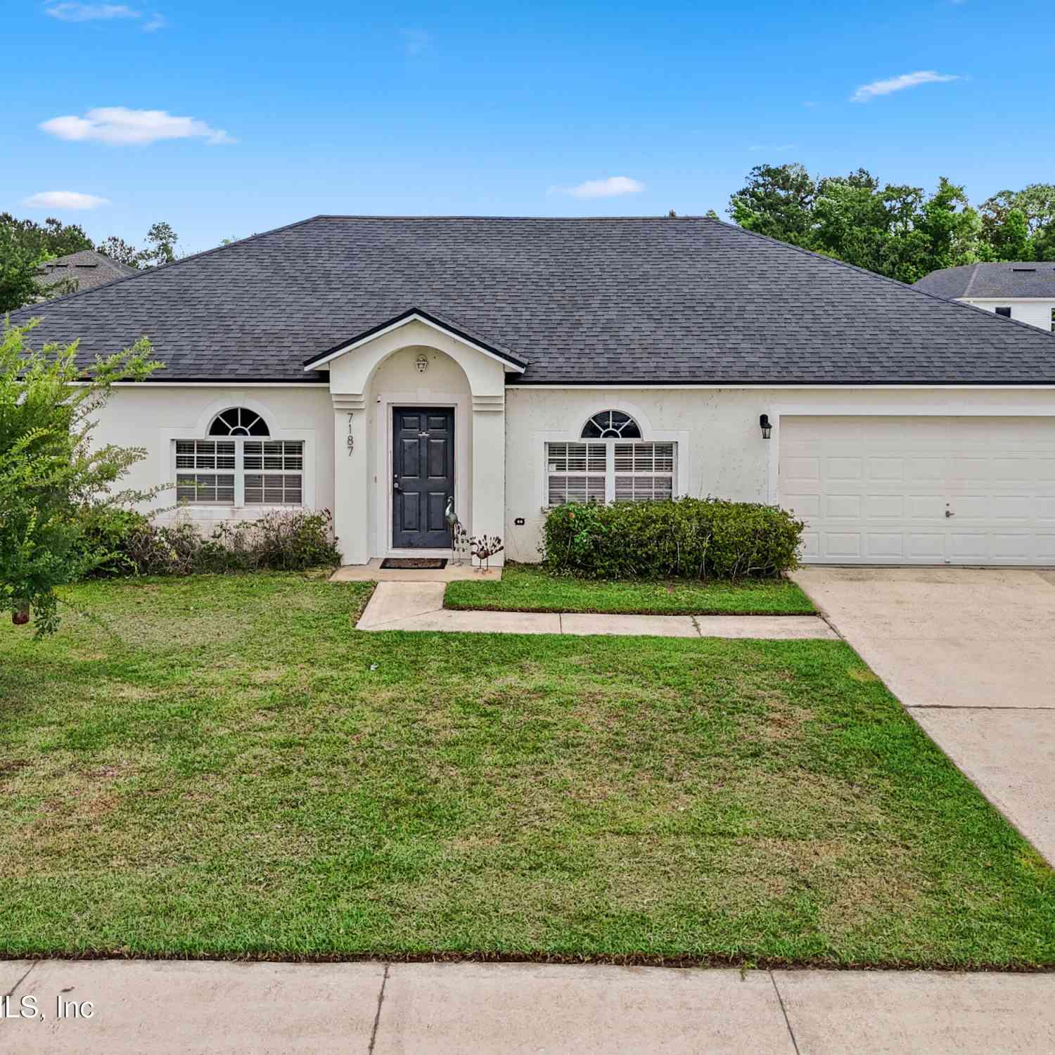 Homes For Sale - 7187 Oxfordshire Avenue<br/> Jacksonville, FL 32219