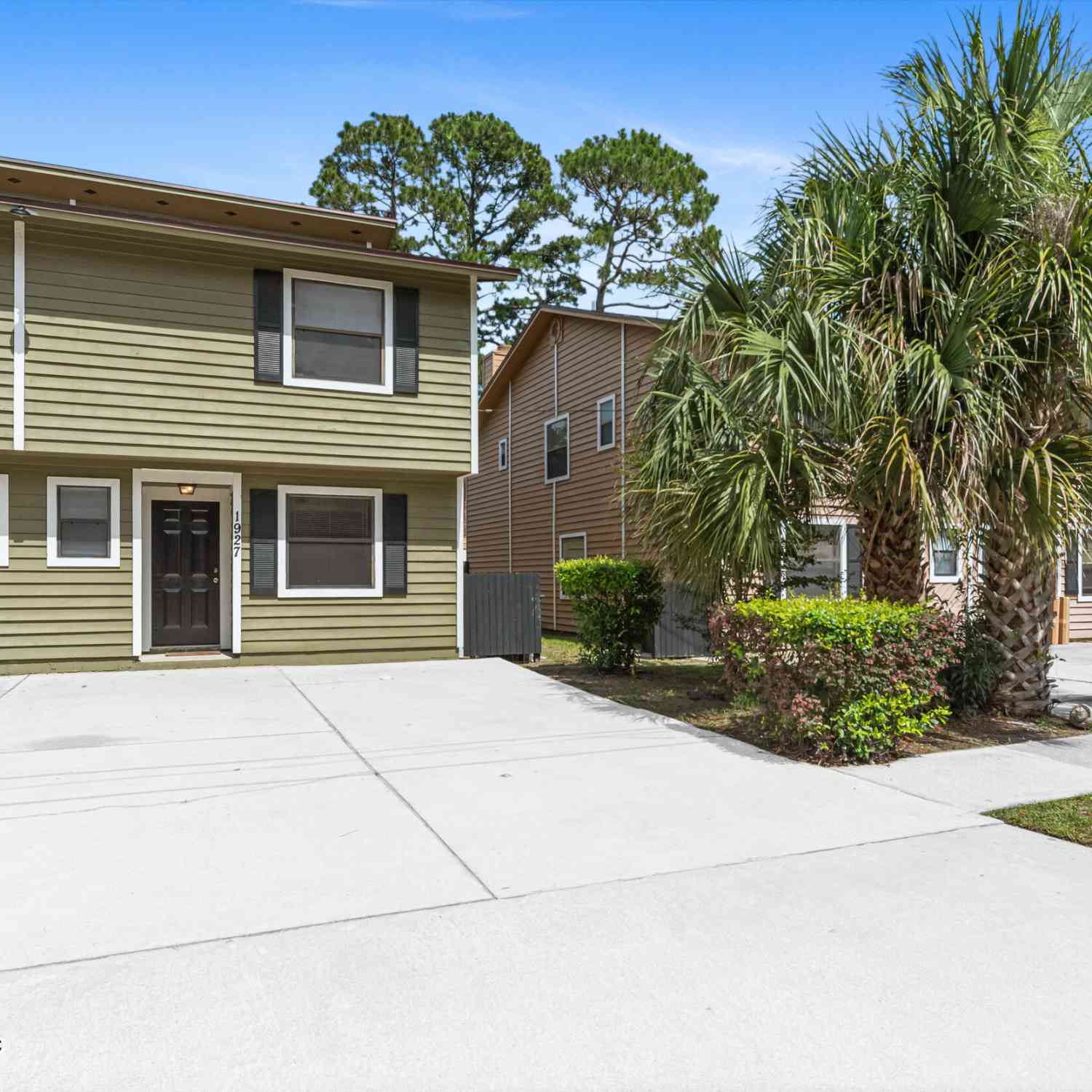 Multifamily For Rent - 1927 Main Street<br/> Atlantic Beach, FL 32233