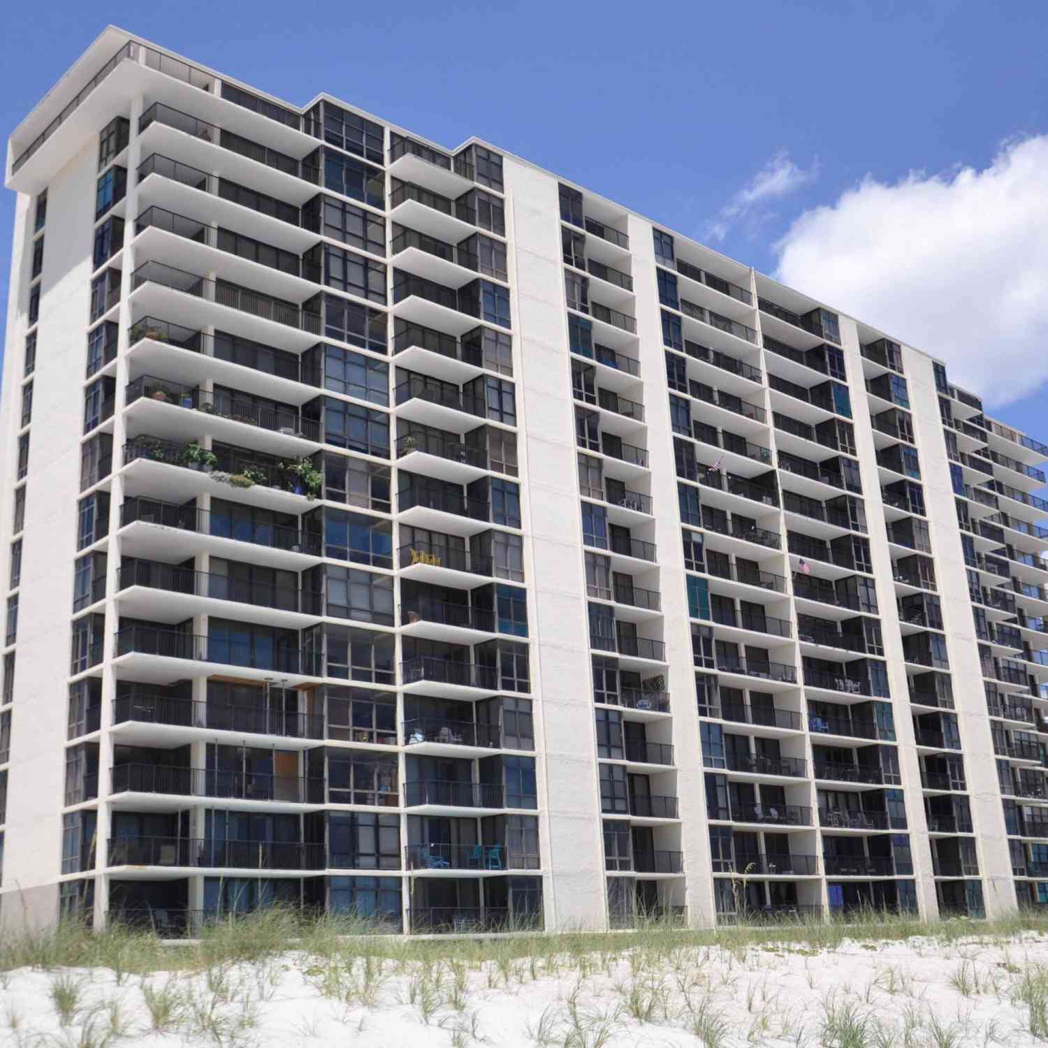 Condo For Rent - 1301 S 1st Street #906<br/> Jacksonville Beach, FL 32250